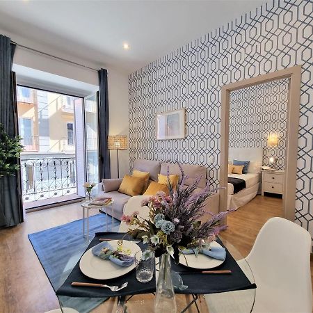 Apartamentos San Andres Madrid Extérieur photo